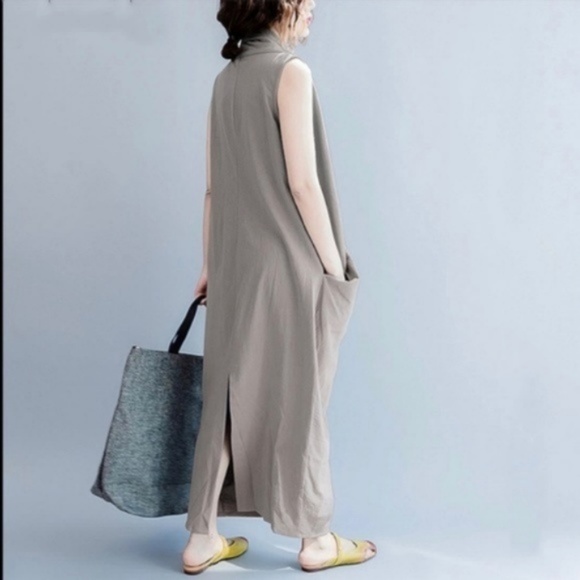 Asymmetrical V Neck maxi sun dress in gray - Picture 3 of 5